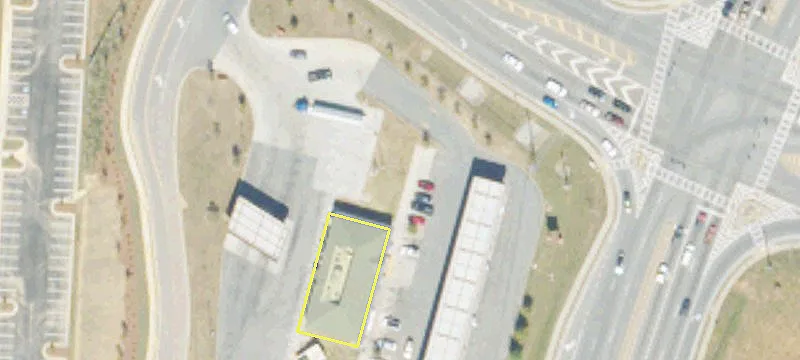 Commercial Land in High-Traffic Area