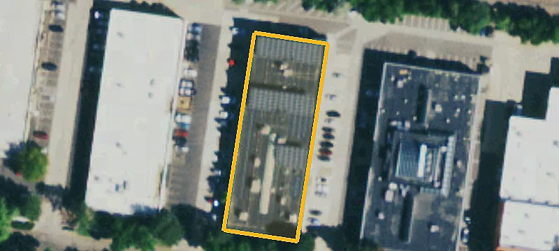 Sustainable Building with Solar System