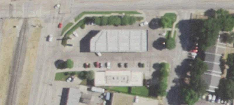 Retail Center Shadow Anchored by Kroger