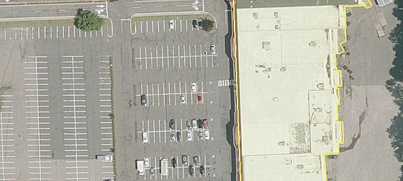 Retail Space in Jordan Lane