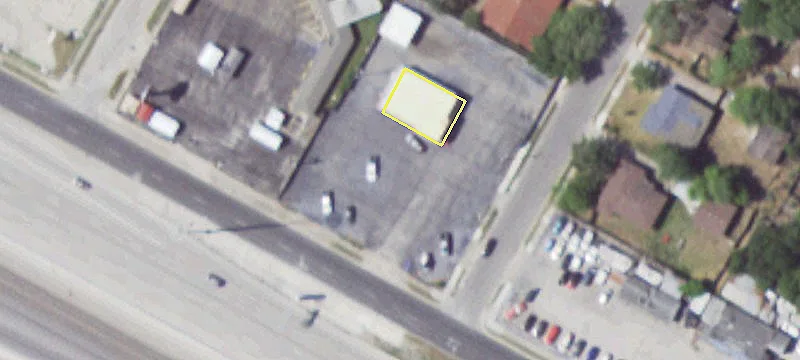Former Car Dealership For Lease