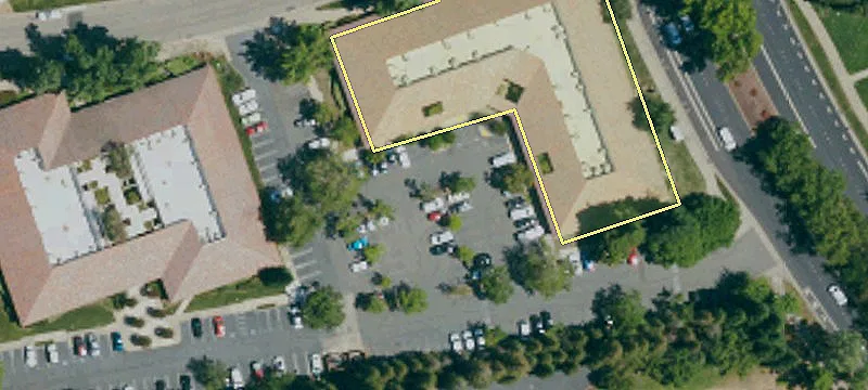Office Suites in High Traffic Area