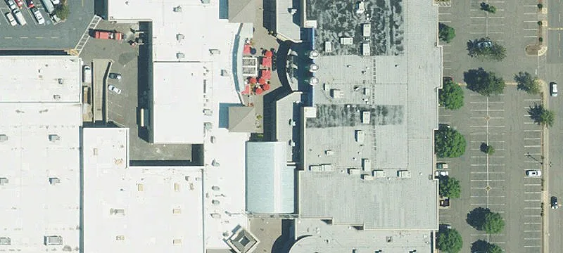 Retail Space Near Interstate 5