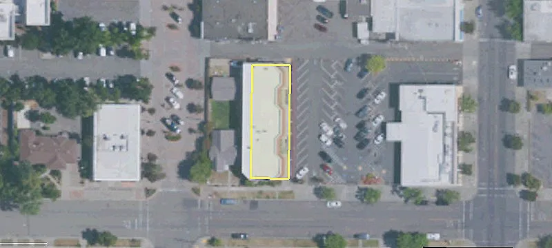 Downtown Fairfield Commercial Building