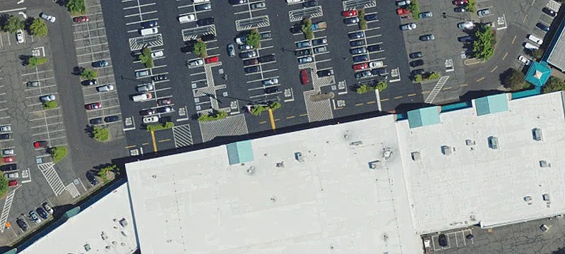 Retail Center in Corvallis Market