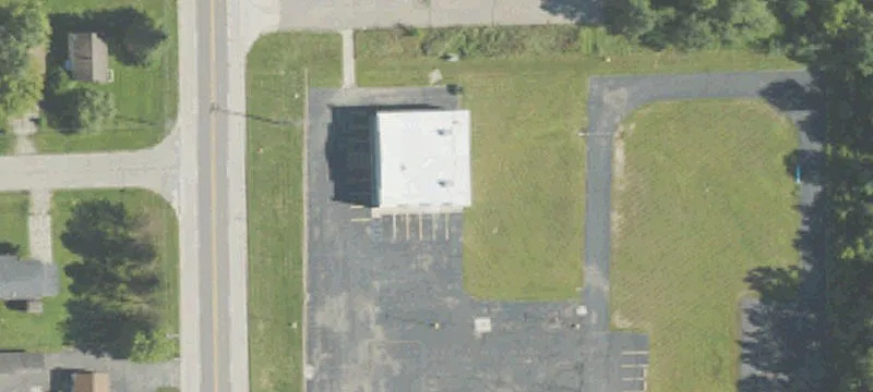 Restaurant and Retail Plaza