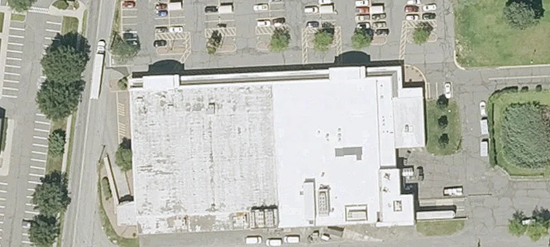 Grocery-Anchored Shopping Center Space