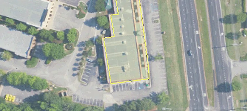 Retail Suite Sublease Opportunity