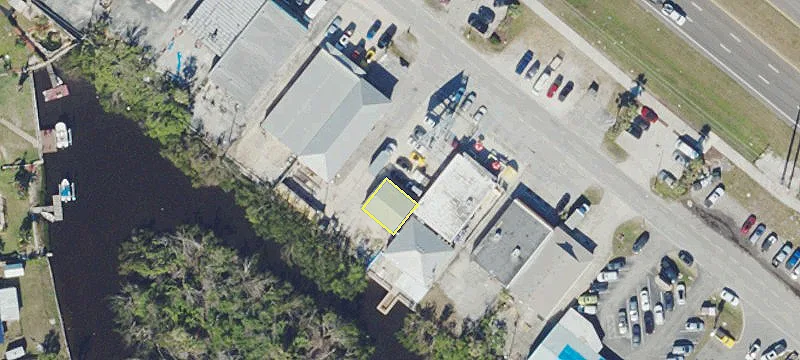 Retail Property on Tamiami Trail