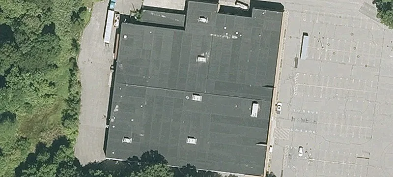 Retail Space Available For Lease