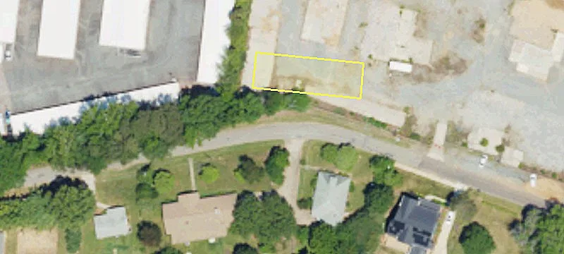 Corner Lot on Catawba Avenue