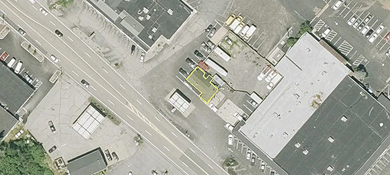 Retail Space in Columbia Plaza