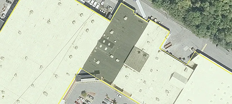 Grocery-Anchored Shopping Center Space
