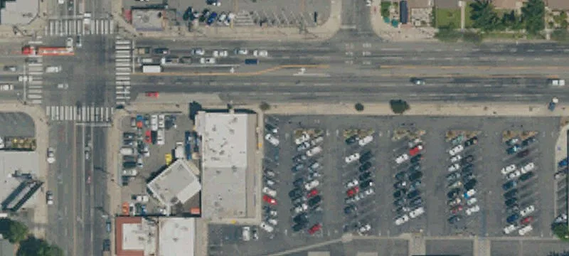 Retail Space in Grocery-Anchored Center