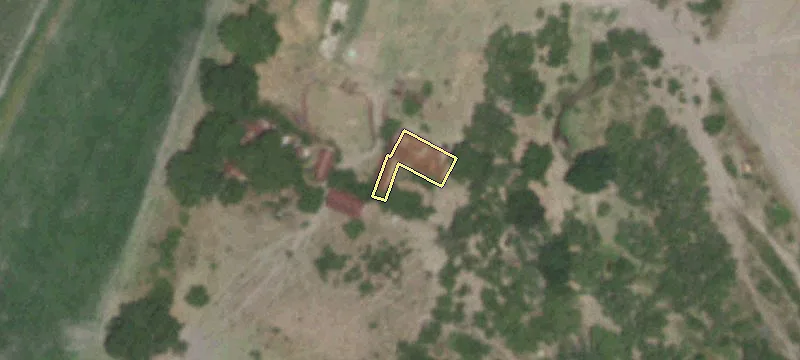 Manor Acreage with Railroad Frontage