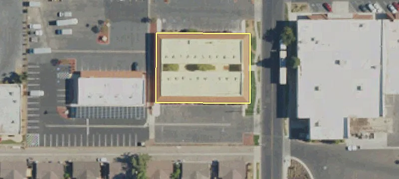 Garden Style Office Complex