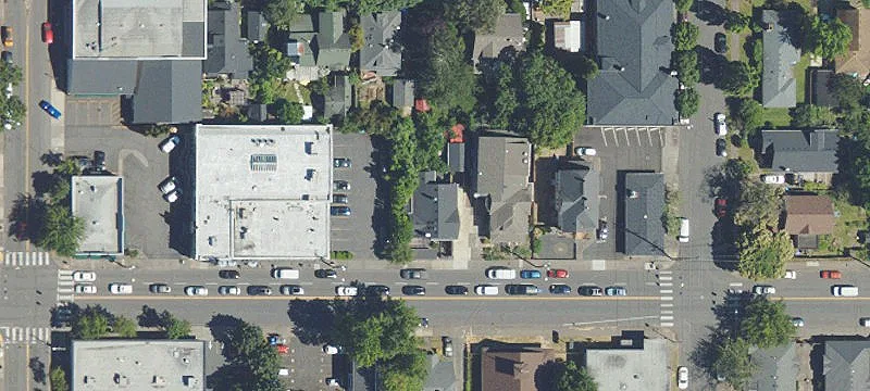 Retail Opportunity in Sellwood Neighborhood