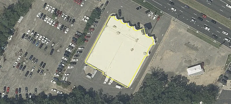 Retail Space Available For Lease