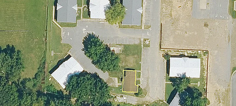 Commercial Land in High-Traffic Area