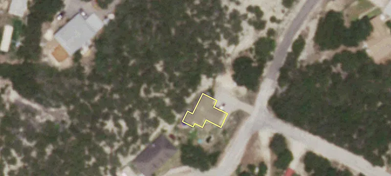 Lake Medina Waterfront Land