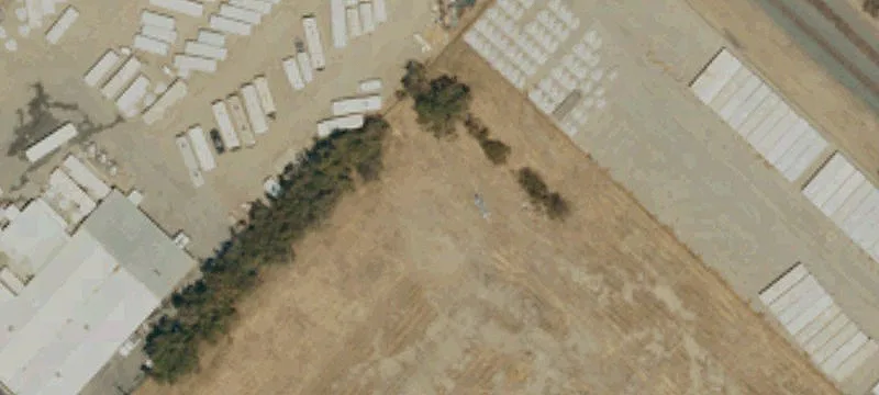 9.36 Acres in Central District
