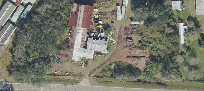 Wimauma Commercial Property with Pole Barn