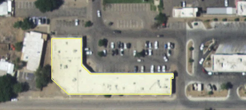 Retail Space Available For Lease