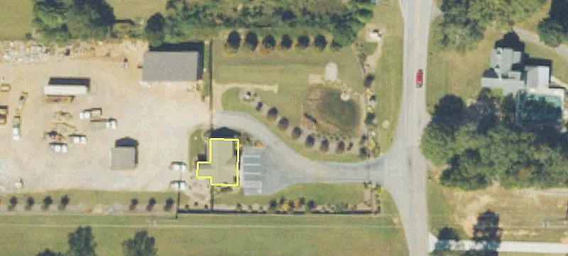 Versatile Commercial Property on 3 Acres
