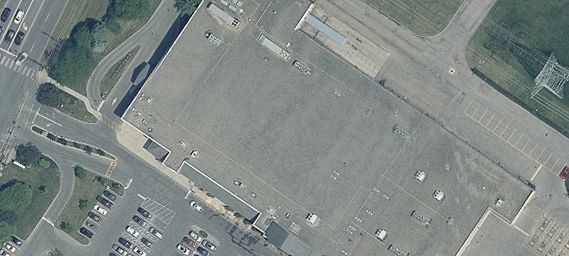 Retail Space Available For Lease