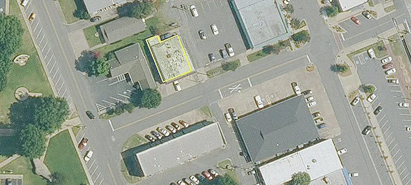 Commercial Lot Near Dave Ward