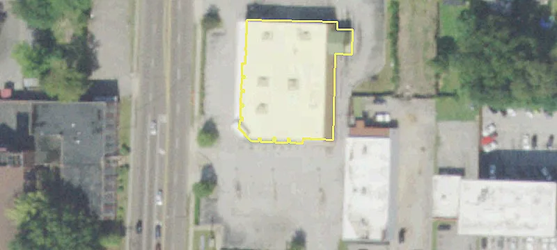 Former Walgreens on Summer Avenue