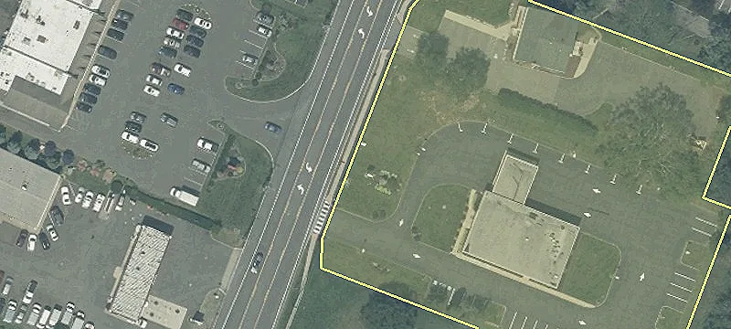 Retail Space with Drive-Thru Potential