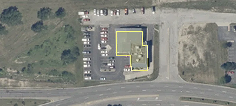 Commercial Land Along Illinois Road