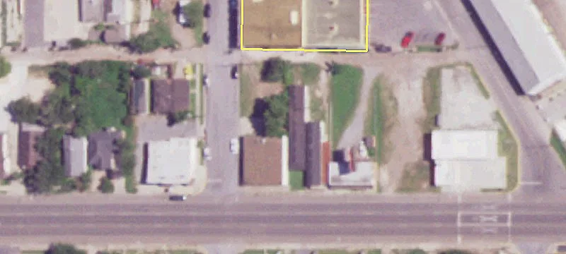 Spacious Commercial Property on Corner Lot