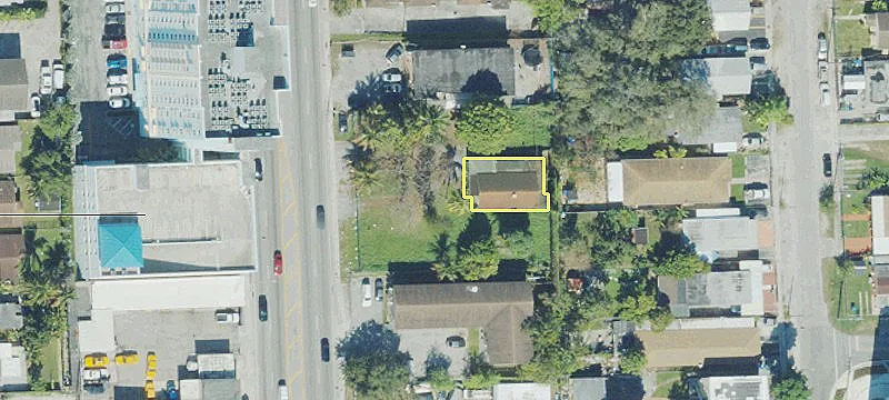 Commercial Lot Near Airport Expressway