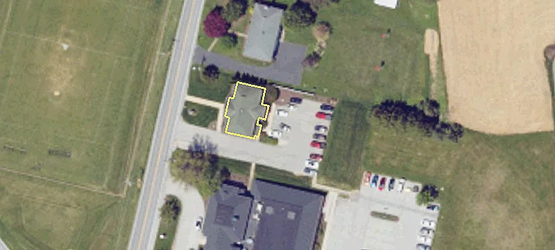 Turn-Key Building in Prime Location
