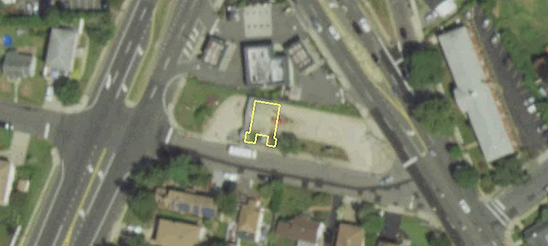 Wellwood Avenue Retail Opportunity