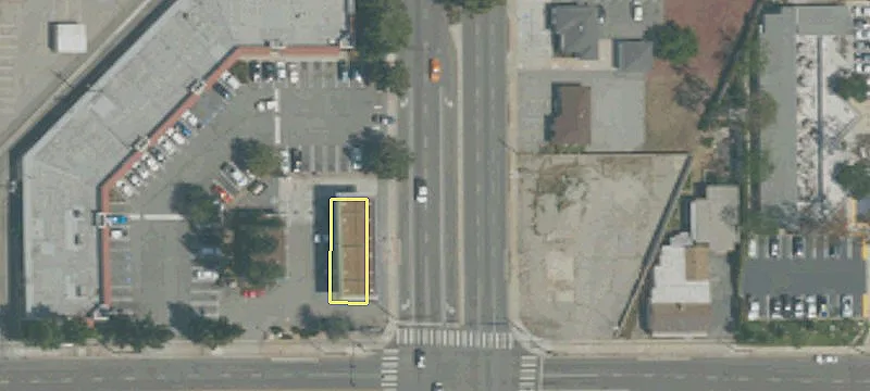 Retail Center Near I-10 Freeway