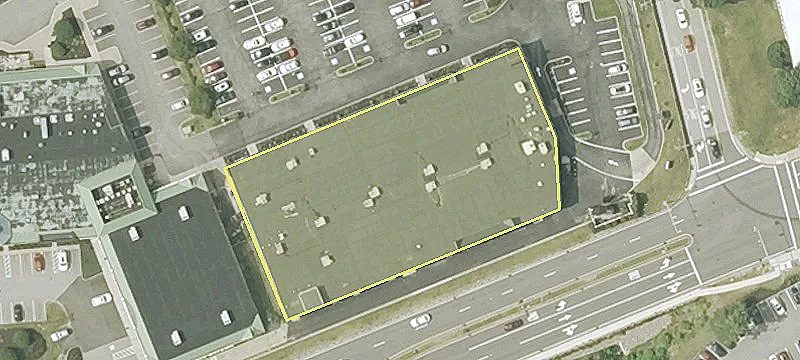 Retail Space in Burlington, MA