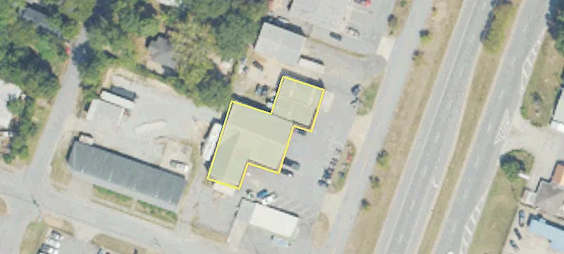 Versatile Mixed-Use Property For Sale