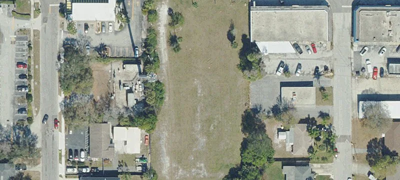 Retail Space on Gulf to Bay