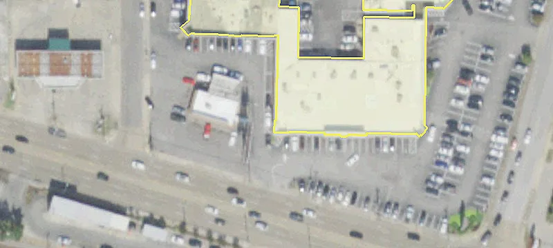 Visible Retail Space on Poplar