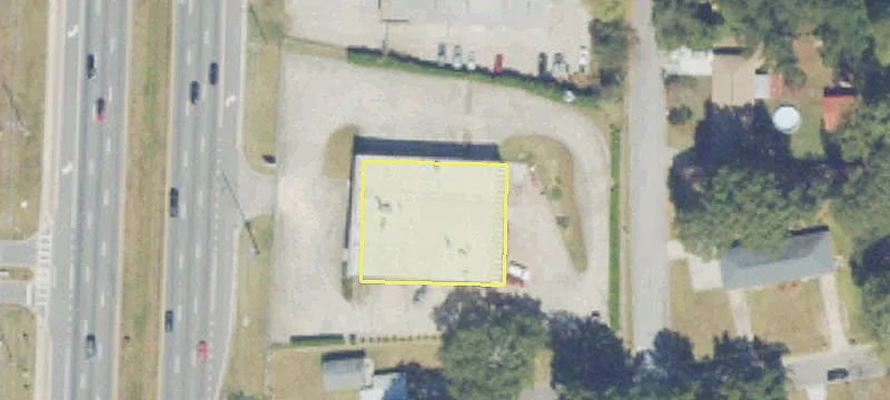 Versatile Commercial Building in Jonesboro, GA