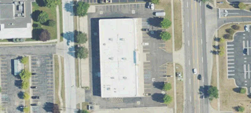 Madison Heights Retail Center For Lease