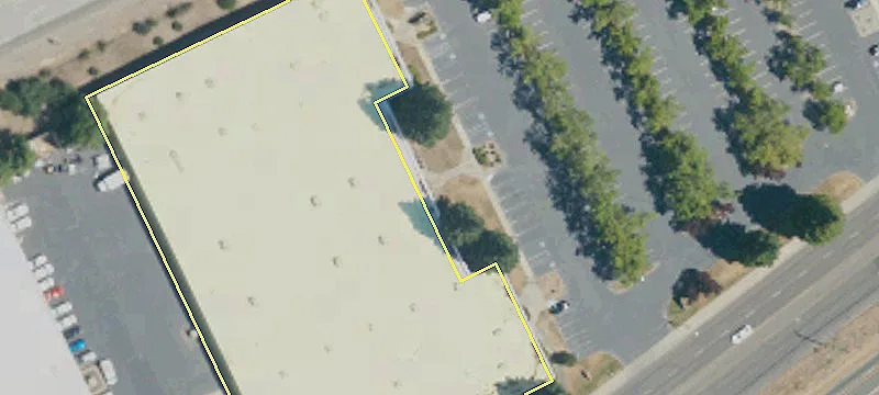 Folsom Blvd Commercial Space