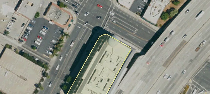 Riverside Office Spaces Available For Rent