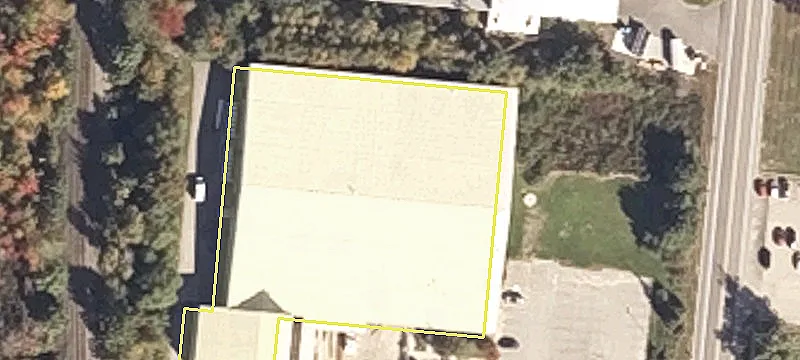 Industrial Building in Biddeford Park