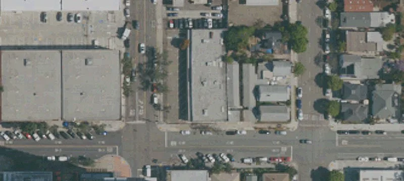 Warehouse/Office Building For Rent