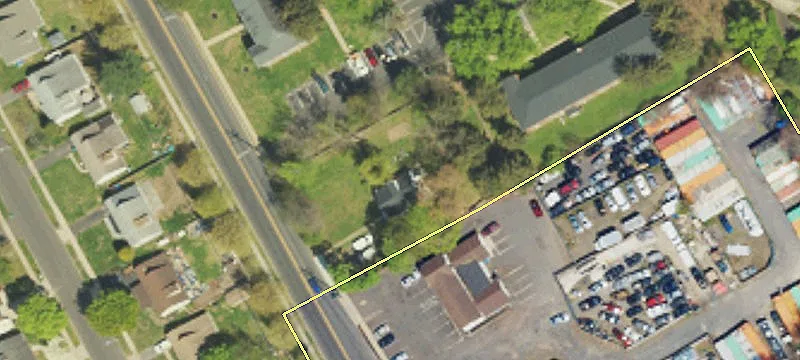 Commercial Site with Redevelopment Potential
