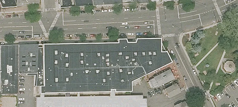 Downtown Retail Space For Rent